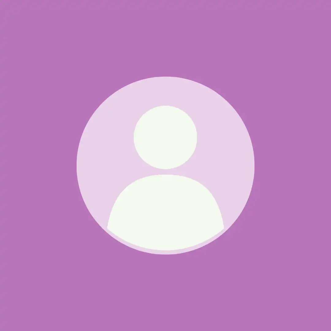 Yesim Yesim's headshot picture'